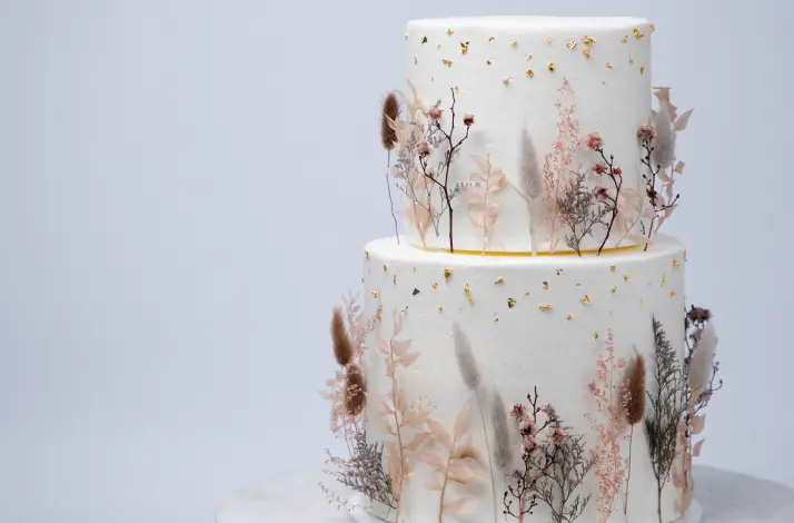 WEDDING CAKE 2